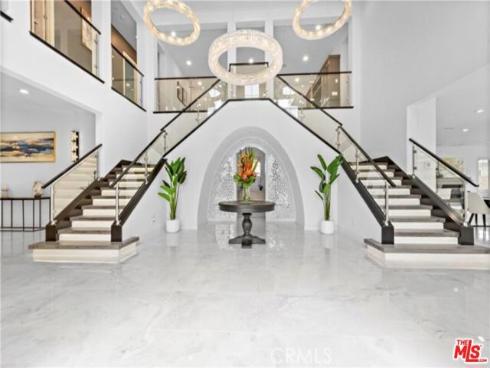 119 Lanzon , Irvine, CA