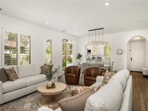54  Great Lawn  , Irvine, CA