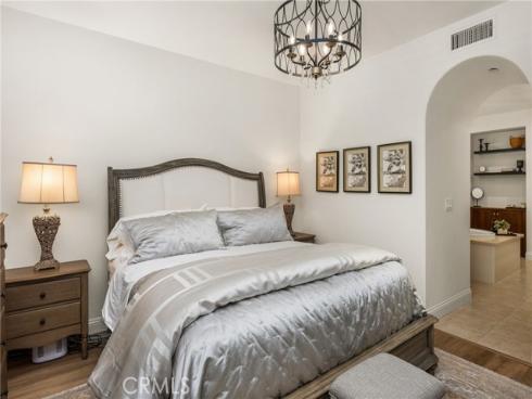 54  Great Lawn  , Irvine, CA