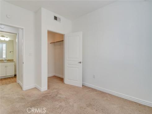 2220 Watermarke Place, Irvine, CA
