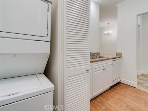 2220 Watermarke Place, Irvine, CA