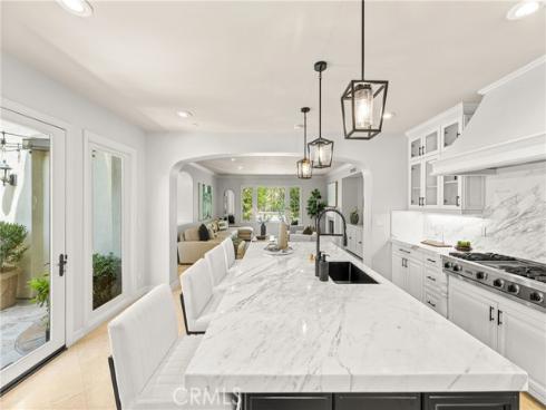 28  Blue Summit  , Irvine, CA