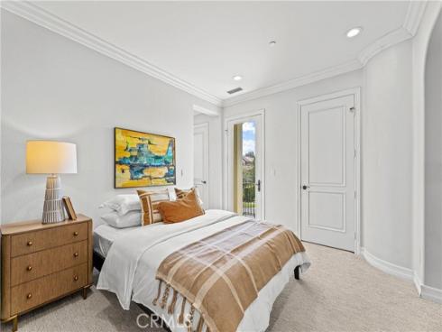28  Blue Summit  , Irvine, CA