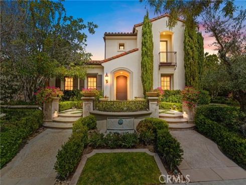 28  Blue Summit  , Irvine, CA