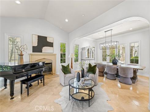 28  Blue Summit  , Irvine, CA