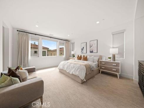 90 Rockinghorse , Irvine, CA