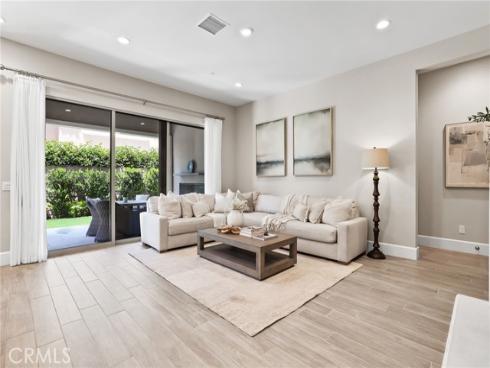 63  Pedigree  , Irvine, CA