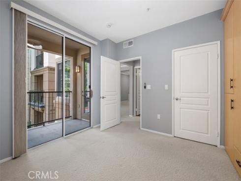 3241  Watermarke  , Irvine, CA