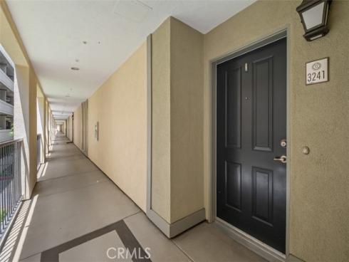 3241  Watermarke  , Irvine, CA