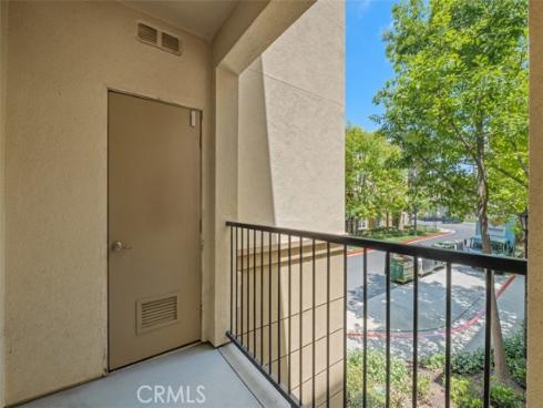 3241  Watermarke  , Irvine, CA