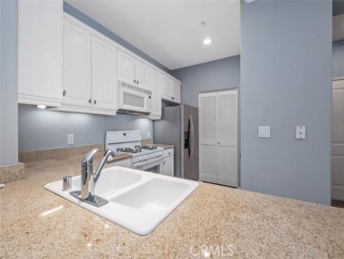 3241  Watermarke  , Irvine, CA