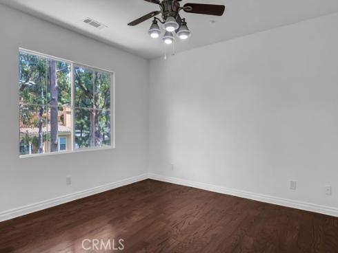 10 Salton , Irvine, CA