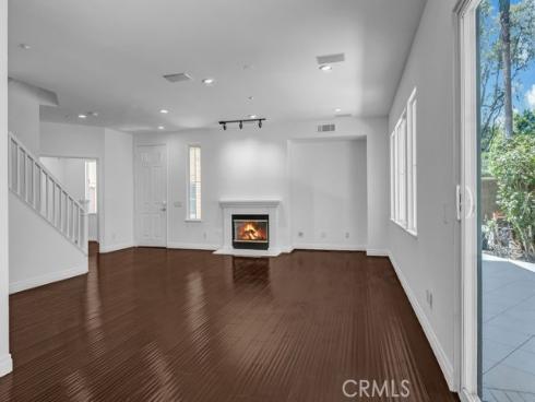 10 Salton , Irvine, CA