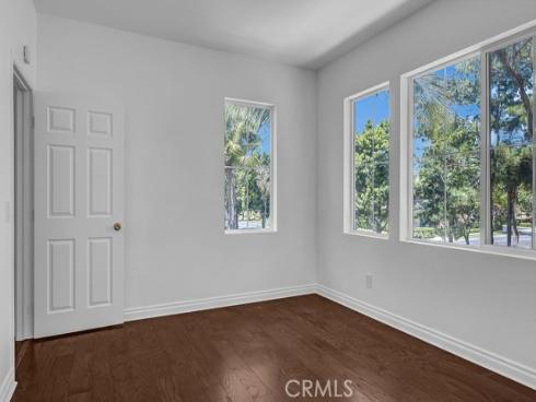 10 Salton , Irvine, CA