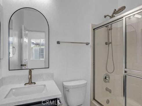 10 Salton , Irvine, CA
