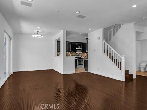 10 Salton , Irvine, CA