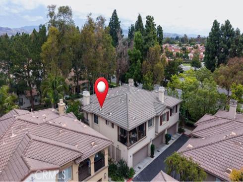 10 Salton , Irvine, CA