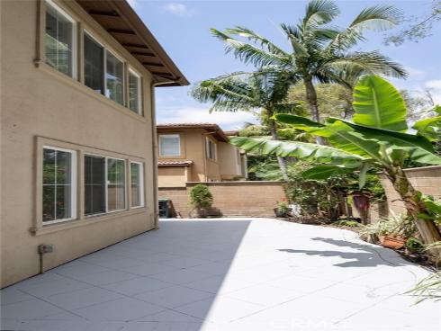 10 Salton , Irvine, CA