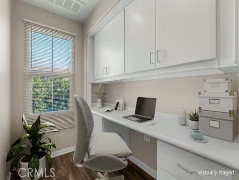 61  Origin  , Irvine, CA