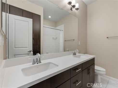 61  Origin  , Irvine, CA