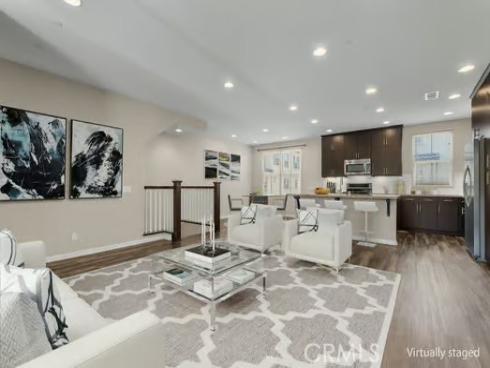 61  Origin  , Irvine, CA