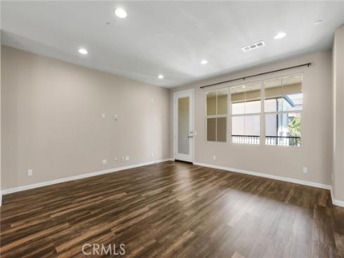 61  Origin  , Irvine, CA