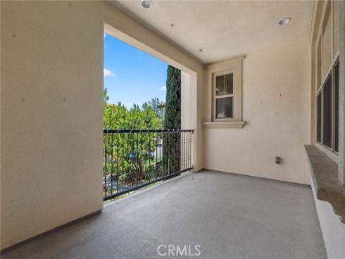 61  Origin  , Irvine, CA