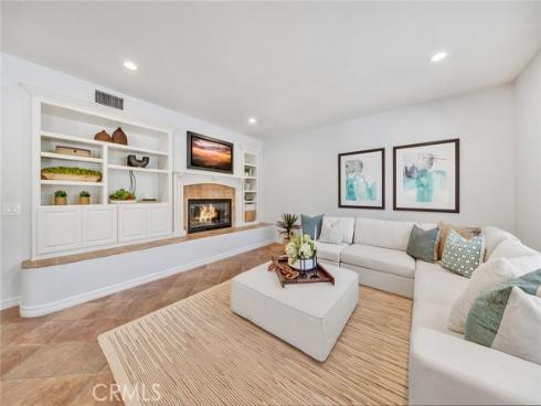 7 Bayleaf Ln , Irvine, CA