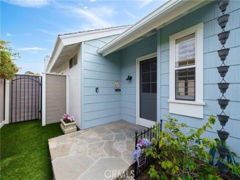 20 Wintermist 86 , Irvine, CA