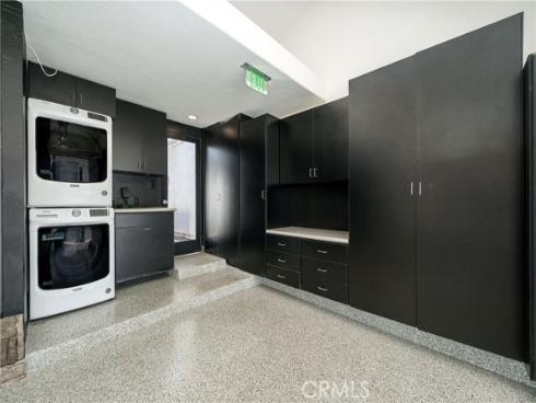 20 Wintermist 86 , Irvine, CA