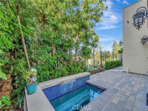 126 Long Fence , Irvine, CA
