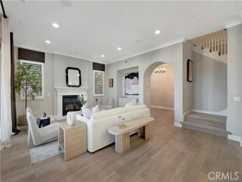 126 Long Fence , Irvine, CA