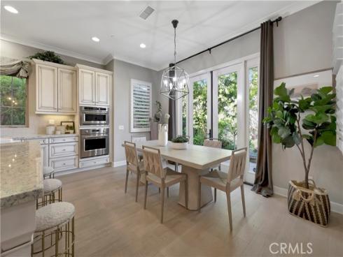 126 Long Fence , Irvine, CA