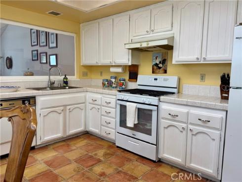 8 Coldstream , Irvine, CA