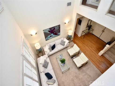 31 Vetrina , Irvine, CA