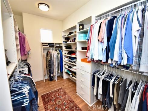 31 Vetrina , Irvine, CA