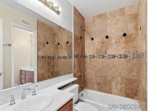 387 Deerfield 77 , Irvine, CA