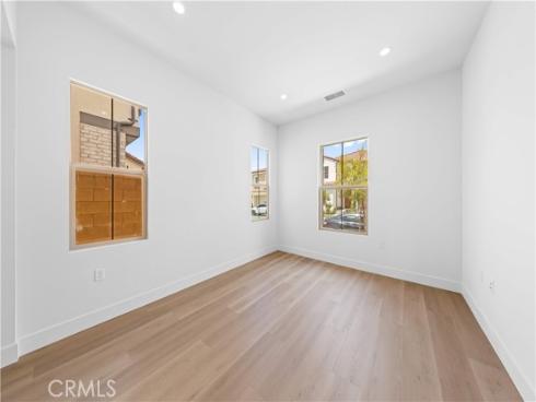 118 Sunnybank , Irvine, CA