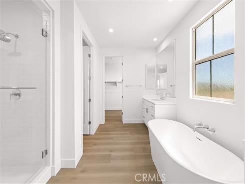 118 Sunnybank , Irvine, CA