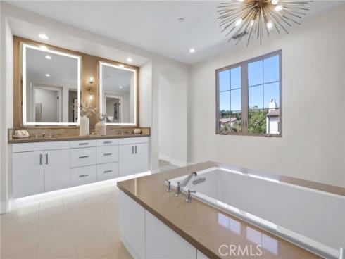 17 Lowland , Irvine, CA