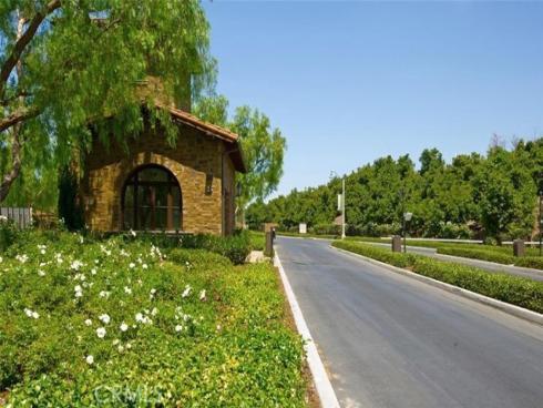 17  Lowland  , Irvine, CA