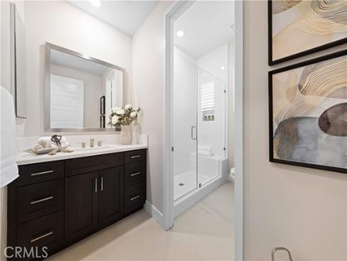 60  Harlow  , Irvine, CA