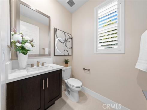 60  Harlow  , Irvine, CA