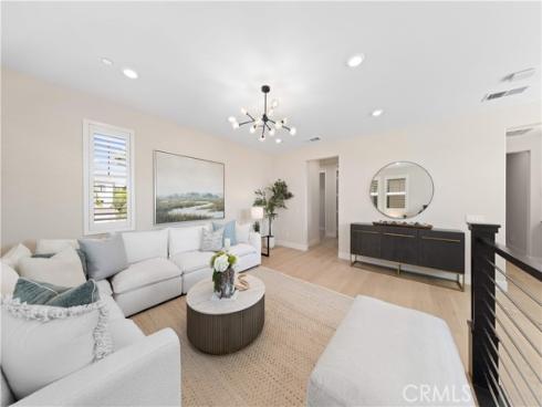 60  Harlow  , Irvine, CA