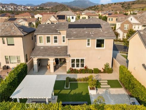 60  Harlow  , Irvine, CA