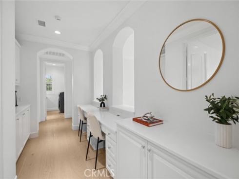 25 Twiggs , Irvine, CA