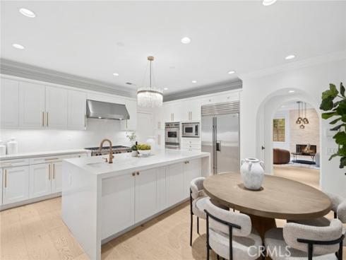 25 Twiggs , Irvine, CA
