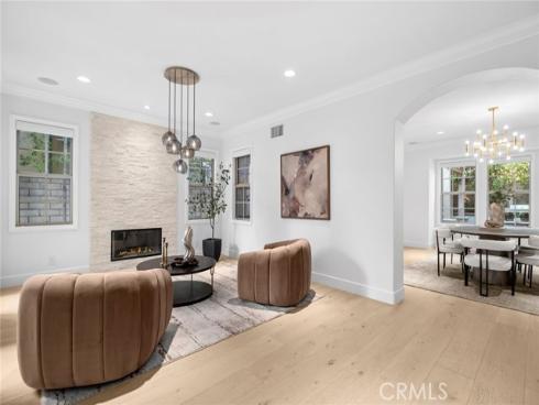 25 Twiggs , Irvine, CA