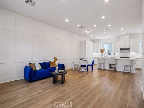 275 Sash , Irvine, CA