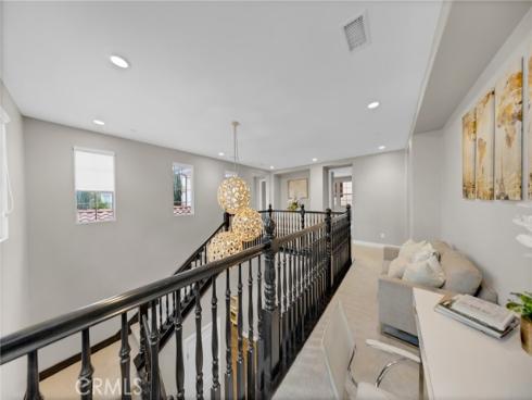 60 Dunmore , Irvine, CA